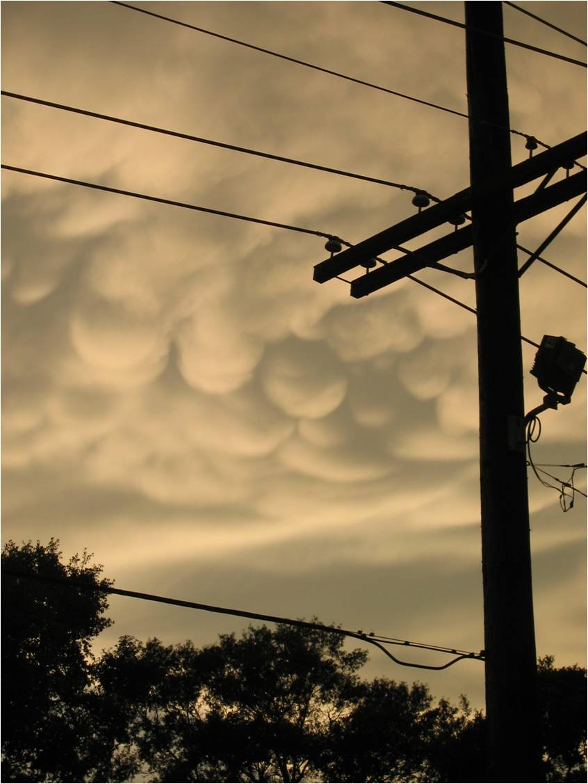 cumulonimbus mammatus clouds cumulonimbus mammatus clouds